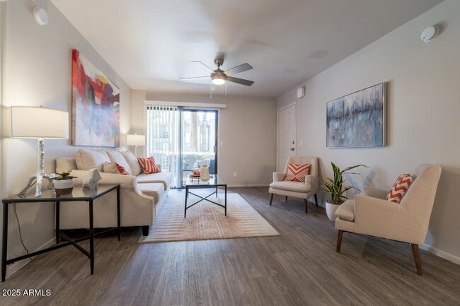 Foto del edificio - 2311 E Union Hills Dr