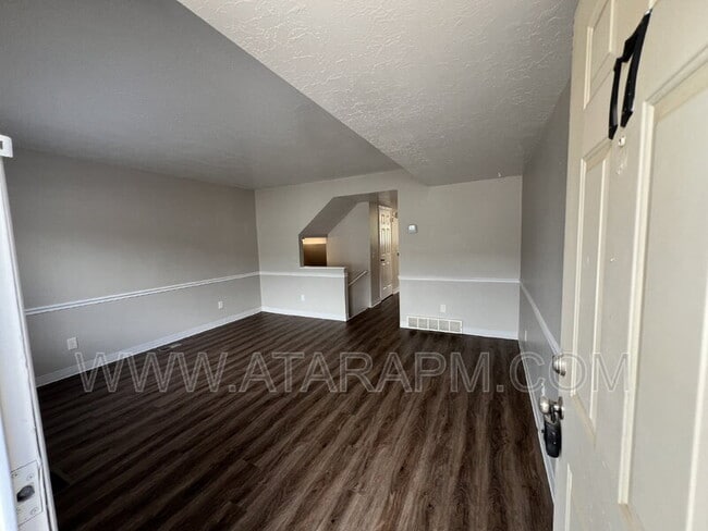 Foto del edificio - 4247 S Hwy 89