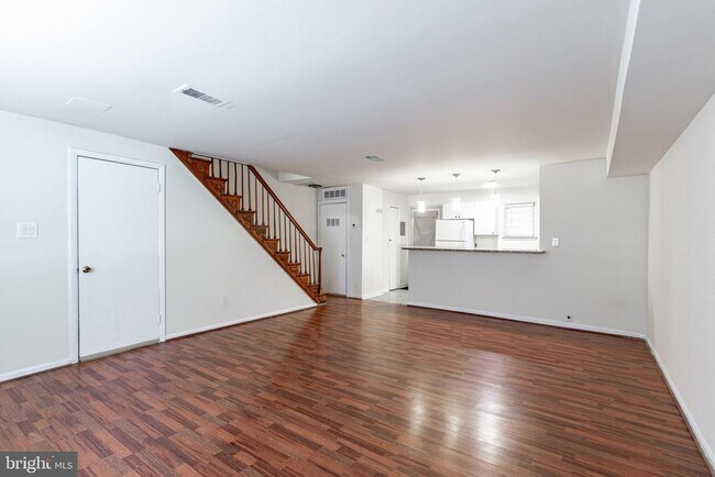 Foto del edificio - 430 N Patrick St