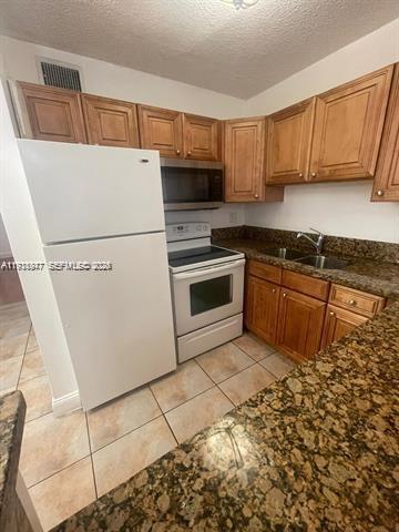 Foto del edificio - 1790 79th Street Causeway