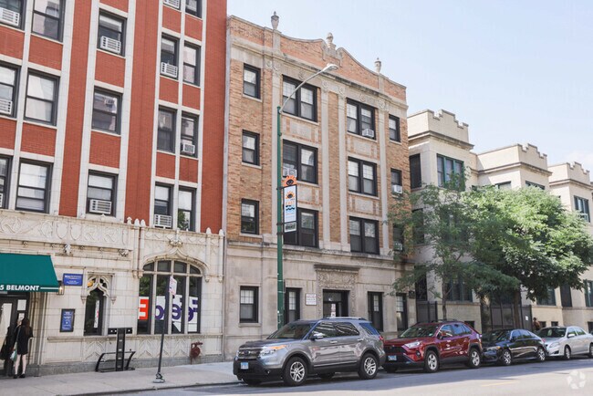 Building Photo - 511 W Belmont Ave