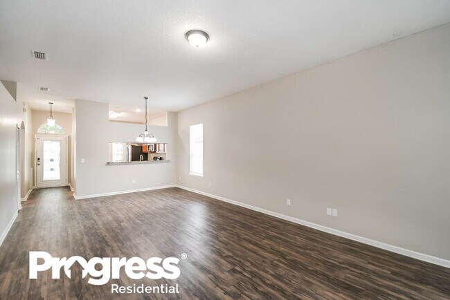 Foto del edificio - 10884 Campus Heights Ln