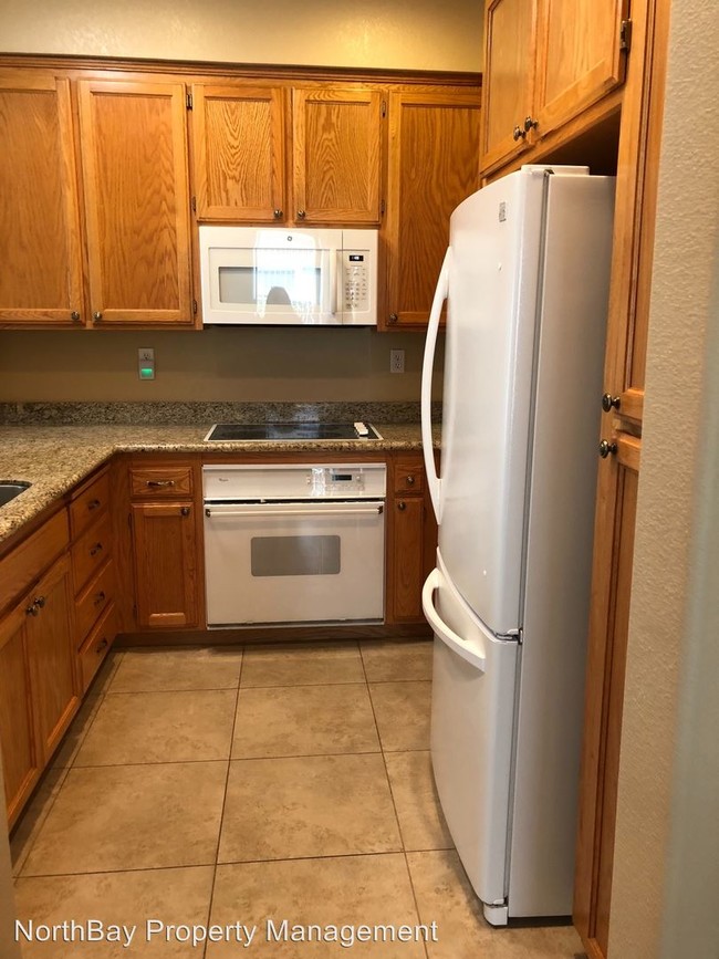 Building Photo - 2 br, 2 bath House - 738 Tommy Dorsey Ct
