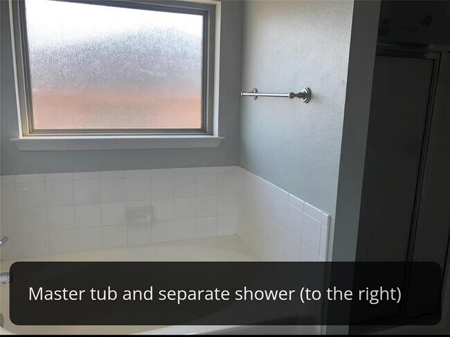 Foto del edificio - 1309 Marlee Cir