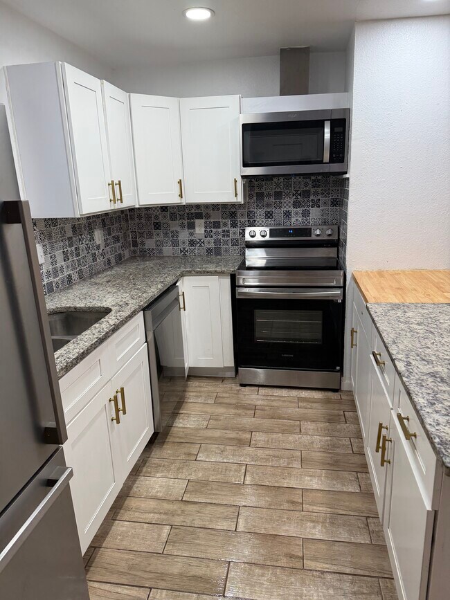 Foto del edificio - Stacey Bear Apartments