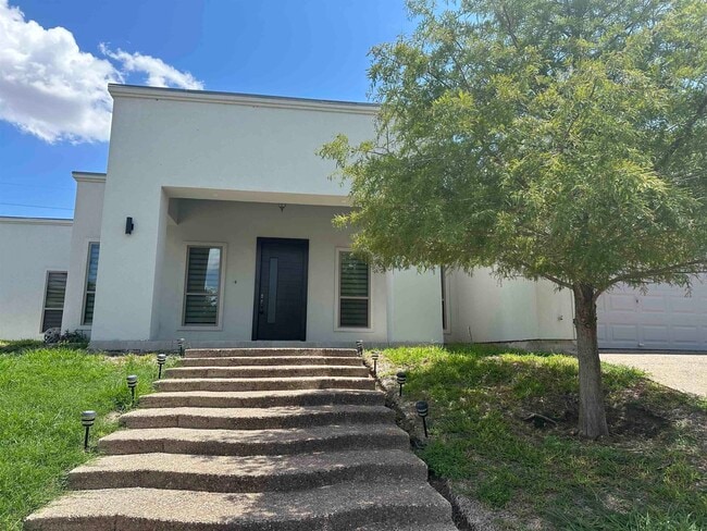 Building Photo - 9019 Siller Loop