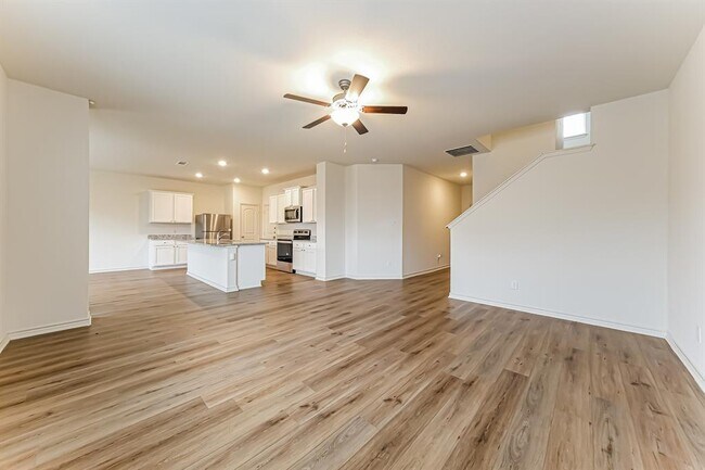 Foto del edificio - 336 Sunnymeade Ln