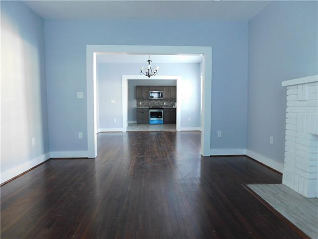 Foto del edificio - 210 E 6th St