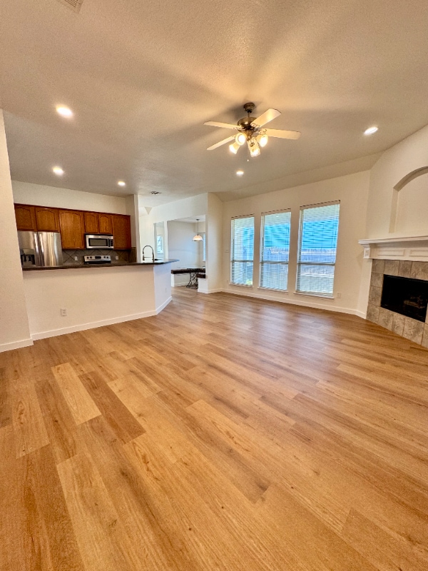 Foto del edificio - 9836 Wild Ginger Dr