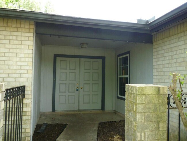 Foto del edificio - 11601 Gungrove Cir