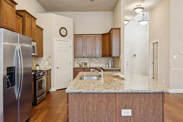 Building Photo - 2944 Sicily Way