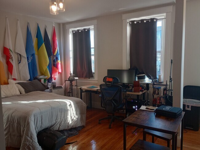 Foto del edificio - 1179 Commonwealth Ave