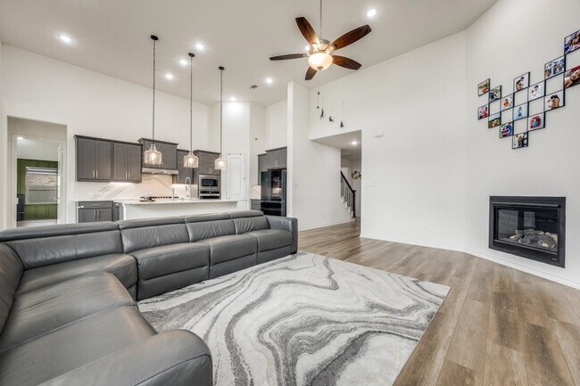 Foto del edificio - 2813 Walker Wy