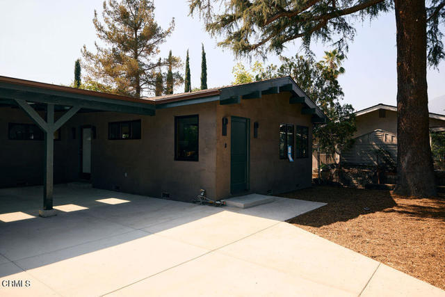 Building Photo - 2135 Navarro Ave