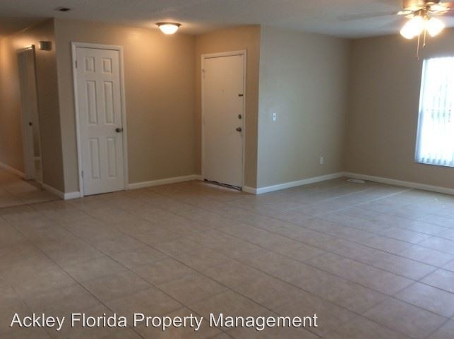 Building Photo - 3 br, 2 bath House - 3221 Thistle Hill Drive