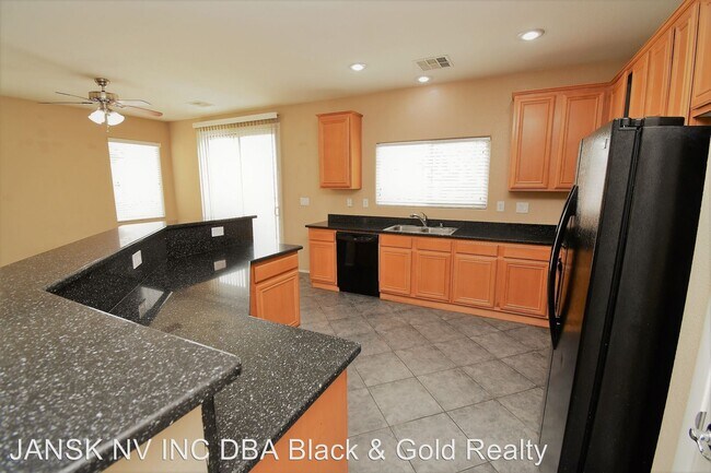 Building Photo - 4 br, 2.5 bath House - 476 Redruth Dr.
