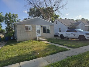 Building Photo - 8509 Paige Ave