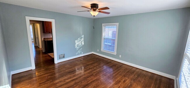 Building Photo - 383 S Galt Ave
