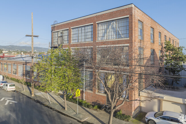 Alternate Exterior - Eastlake Lofts