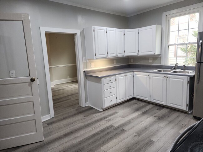 Foto del edificio - Updated 3 Bedroom 1.5 Bath West Point Beauty!