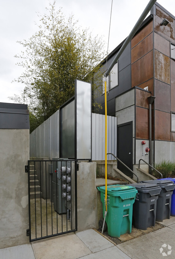 Building Photo - Wygant Lofts