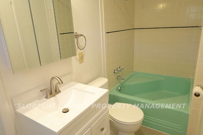 Foto del edificio - AVAILABLE NOW - Charming Old-Town SLO Home - 1 Bed / 1 Bath w/ BONUS ROOM