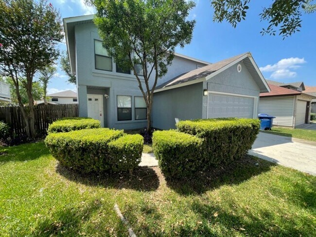 Foto del edificio - Coming soon..... Beautiful  3 bedroom 2 bath