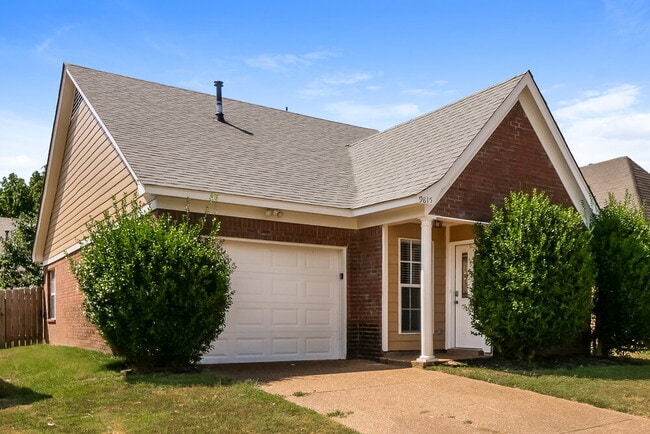 Building Photo - 9815 Riggin Dr