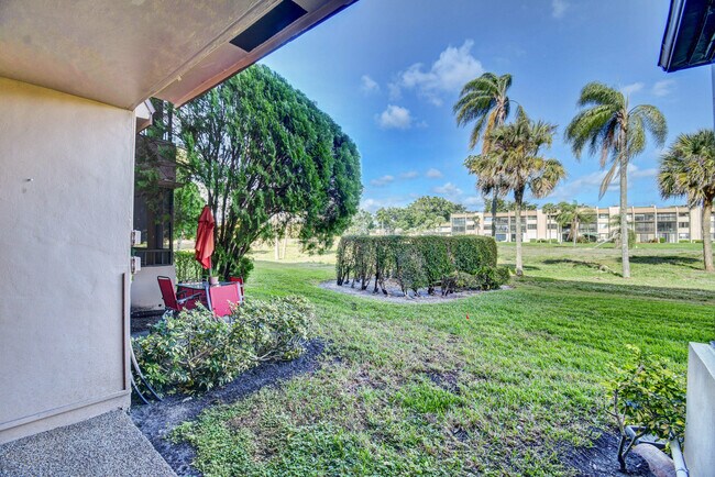 Building Photo - 4702  Fountains Drive 104 Lake Worth Fl 33467
