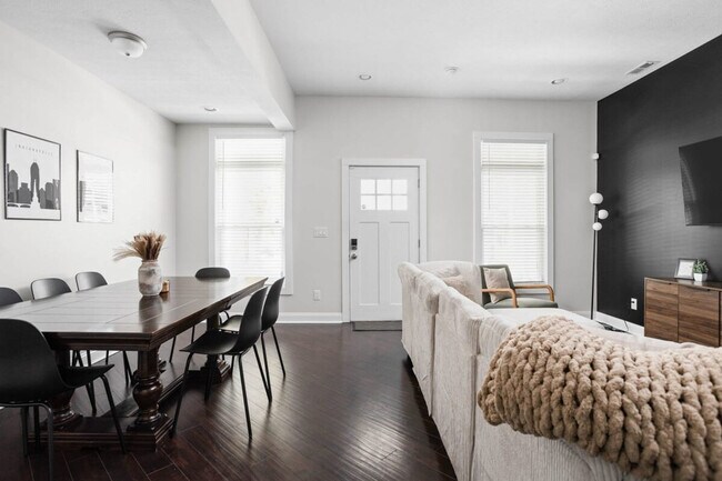 Foto del edificio - 341 Parkway Ave