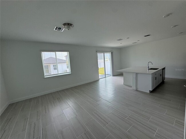 Building Photo - 1832 Archer Dr