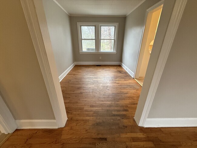 Foto del edificio - 628 E 4th Ave