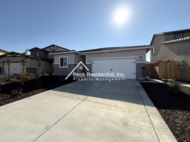 Foto del edificio - Brand New Rancho Cordova 3bd/2ba Home with...