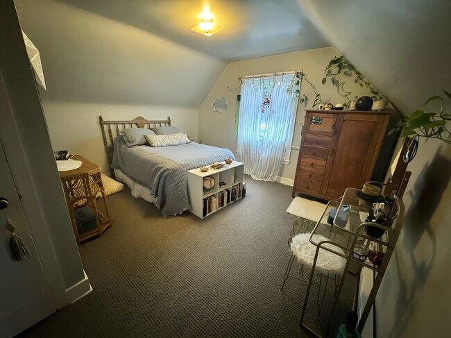 Foto del edificio - 1403 Columbus Ave