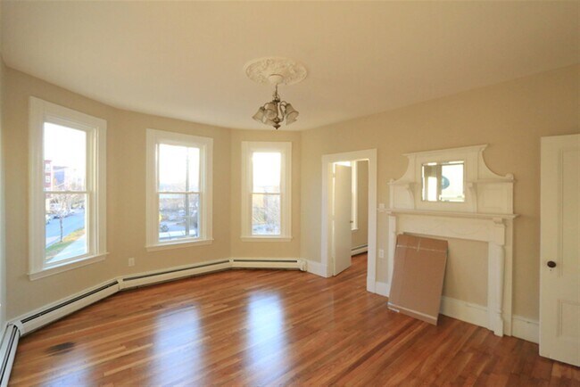 Foto del edificio - 793 Cambridge St