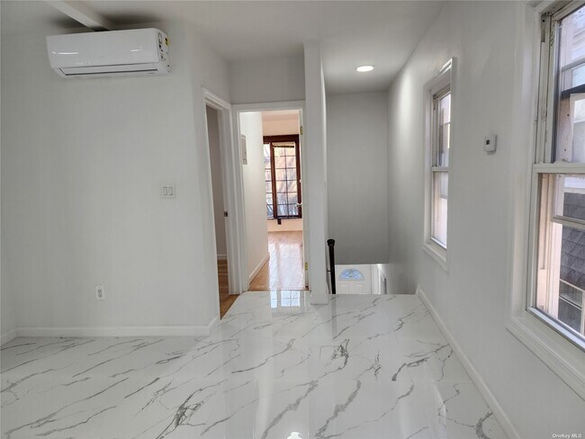 Foto del edificio - 45-57-57 149th St