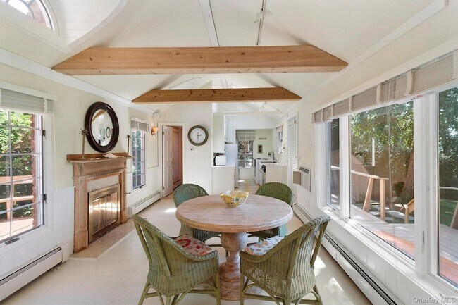 Building Photo - 42 Towd Point Rd