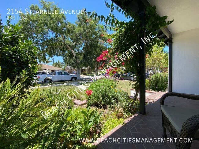 Foto del edificio - 2154 Stearnlee Ave