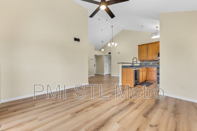 Building Photo - 6303 Spring River Dr