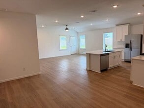 Building Photo - 9042 Shady Cabana Wy