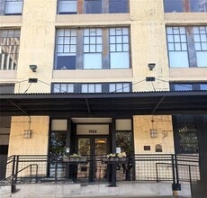 Building Photo - 1122 Jackson St