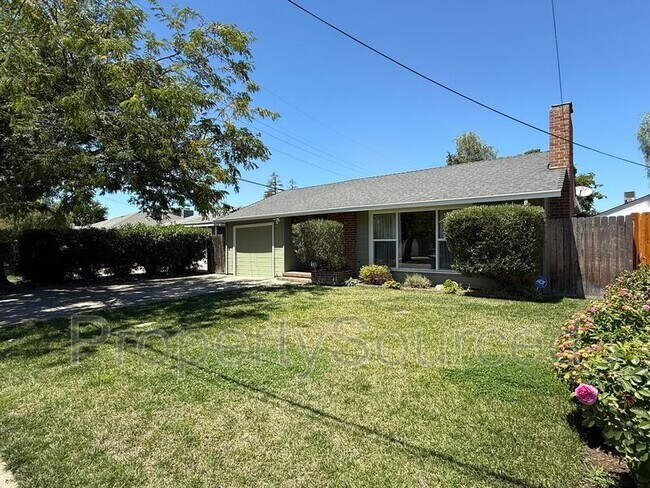 Foto del edificio - 1251 Middlefield Ave