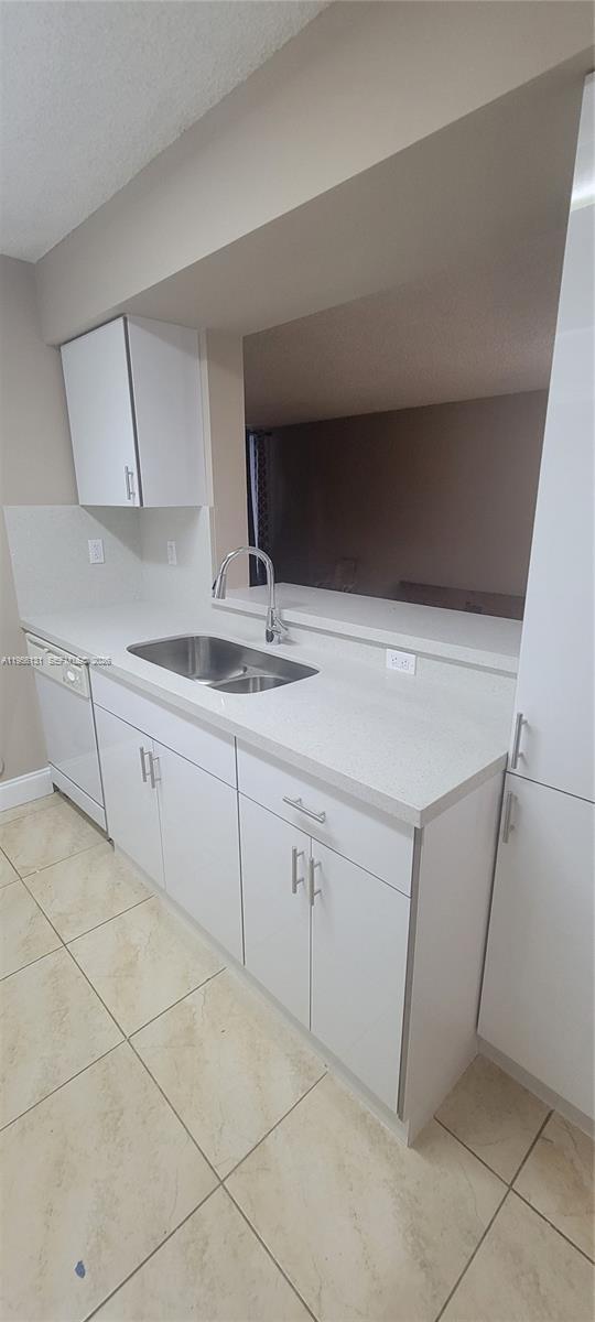 Foto del edificio - 4654 NW 97th Ct