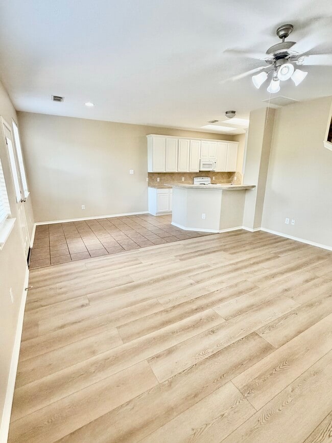 Building Photo - 6312 Stoney Creek Dr