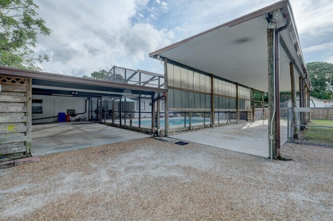 Foto del edificio - 5620 23rd St E