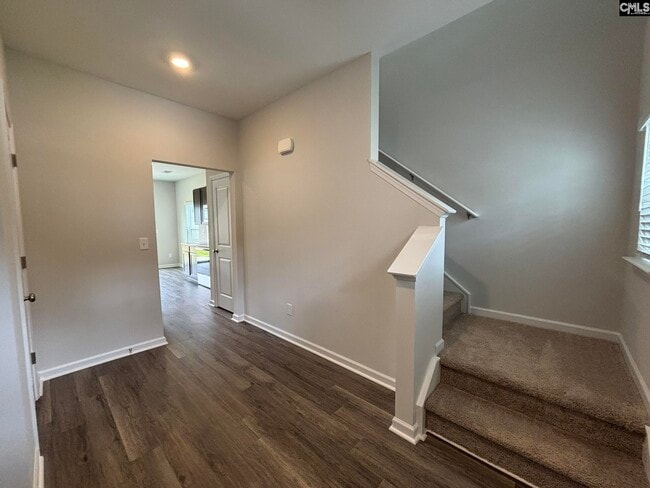 Building Photo - 329 Pinaster Path