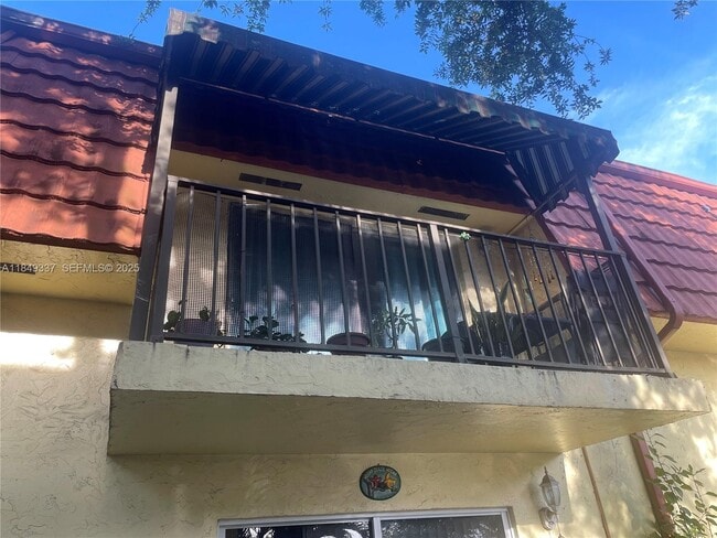 Foto del edificio - 8007 W 6th Ave