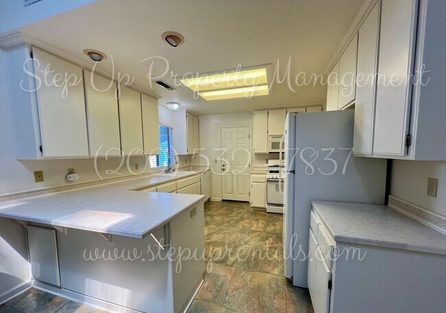 Foto del edificio - 494 Snell St