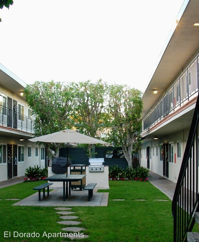 Building Photo - 1130 Marine Ave