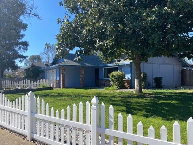 Foto del edificio - Nice Quiet Neighborhood!